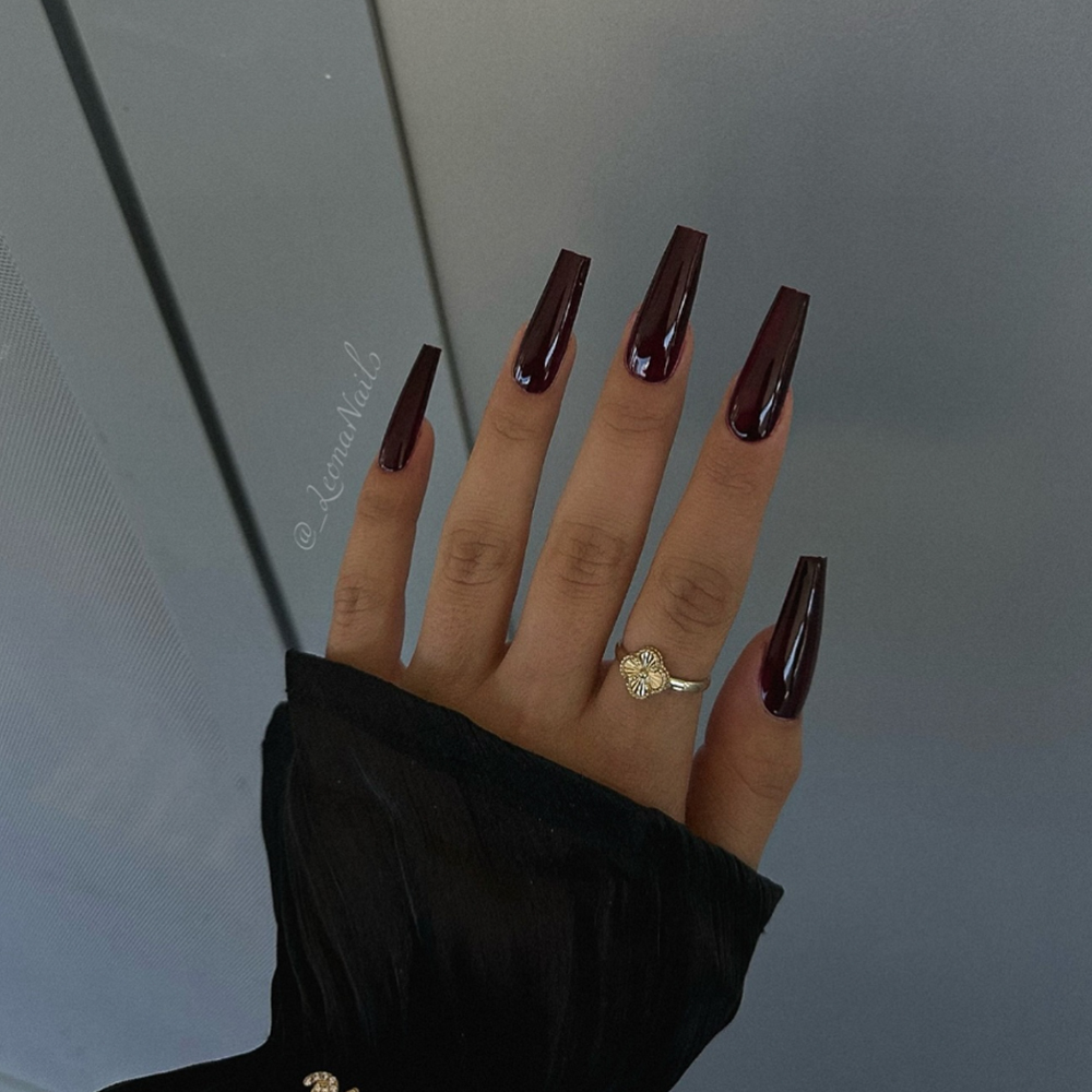 brown-coffin-nails