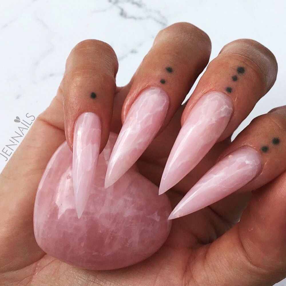rose quartz nails